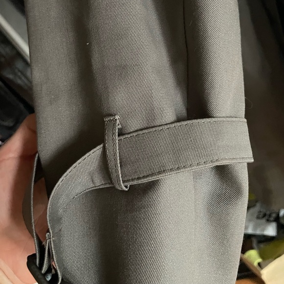 Christian Dior Trench Coat w/ Removable Liner - Picture 9 of 9